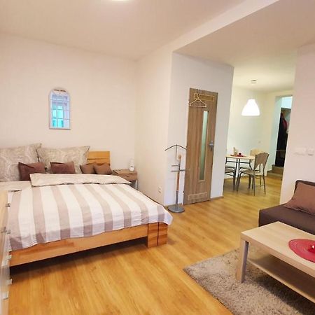 Apartman U Moravy Ołomuniec Zewnętrze zdjęcie