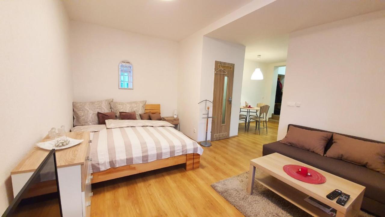 Apartman U Moravy Ołomuniec Zewnętrze zdjęcie
